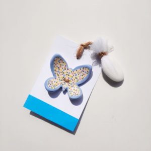 farfalla ceramica con confetto